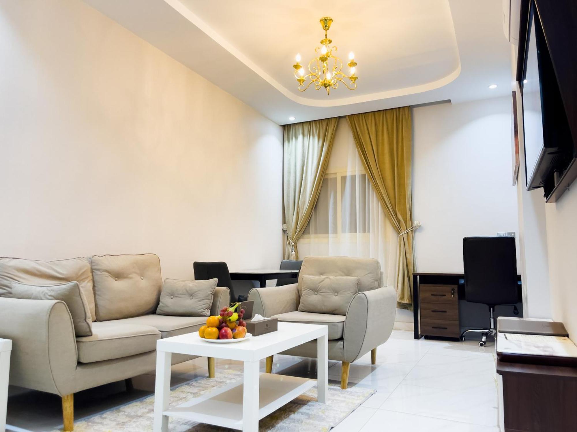 Landmark Hotel Suites Tabuk Exteriör bild