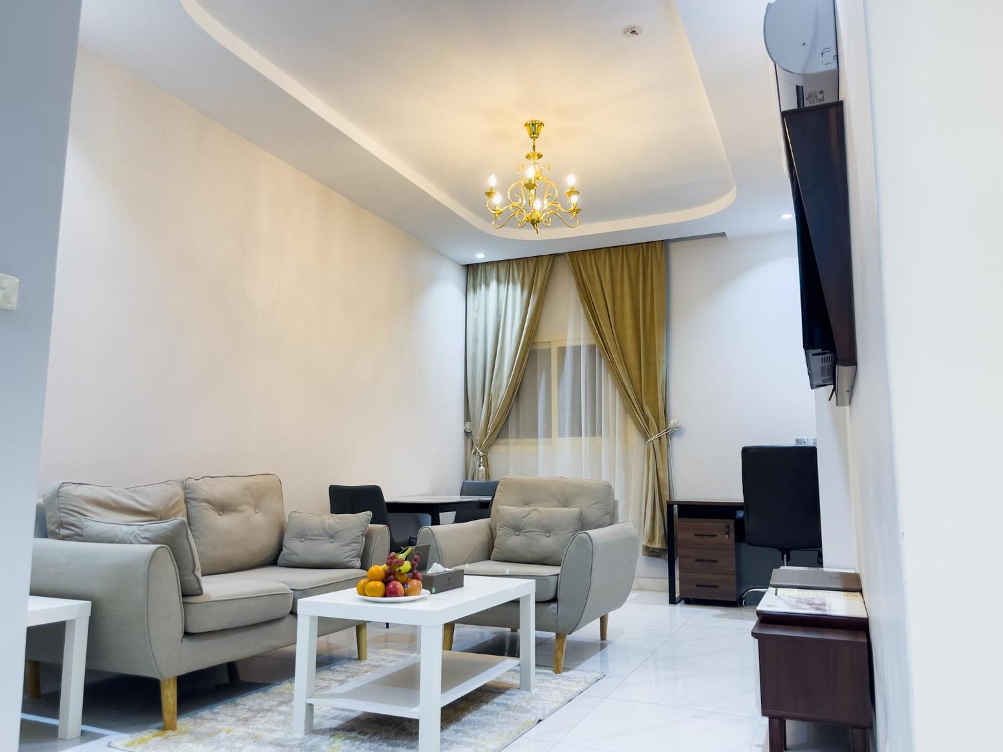 Landmark Hotel Suites Tabuk Exteriör bild